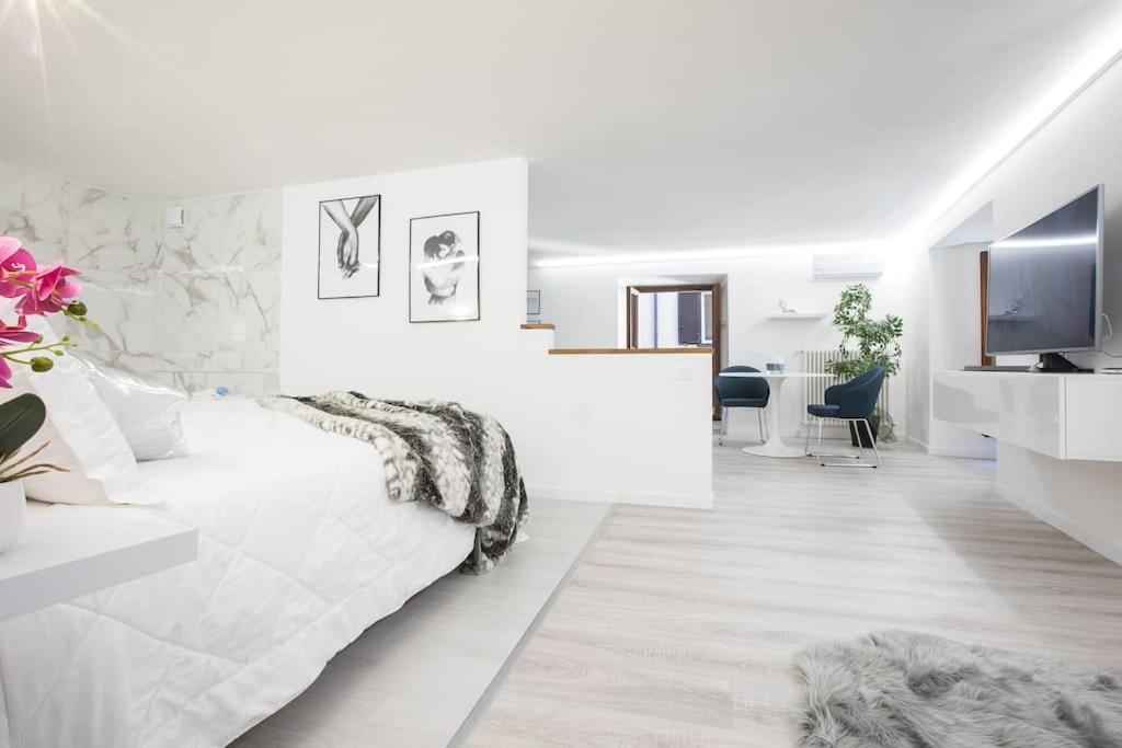 My Piazza Navona Jacuzzi Suite -Topcollection Rome Extérieur photo
